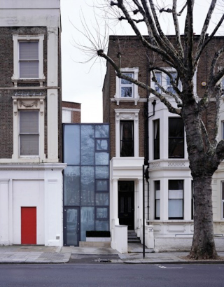 Illustration for article titled These Are the Narrowest Houses in the World